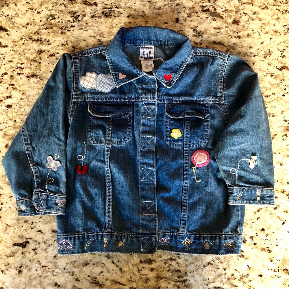 Cute!!! Embroidered Baby Gap Denim Coat, Size: 4y